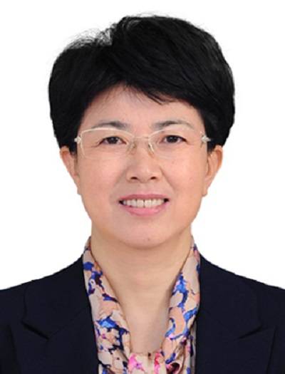 张素芬（深圳市财政局党组成员、二级巡视员）