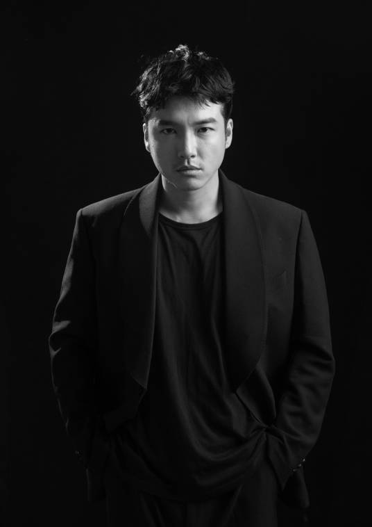 何李宁