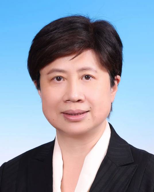 燕瑛（第十四届全国政协常委，全国工商联副主席，北京市政协副主席、市工商联主席）