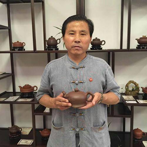 吴海龙（“吴氏金鼎”品牌创始人）