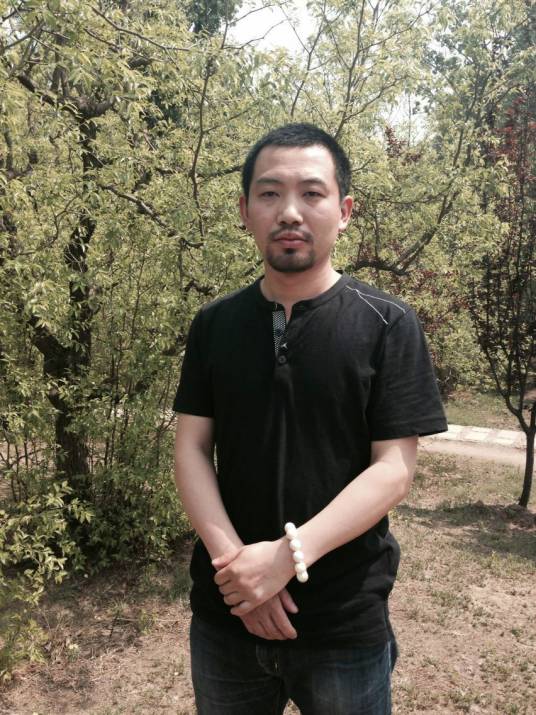 韦韬（天津美术家协会会员）