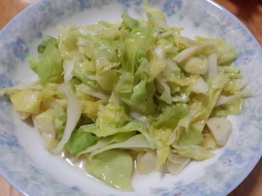 素炒洋白菜