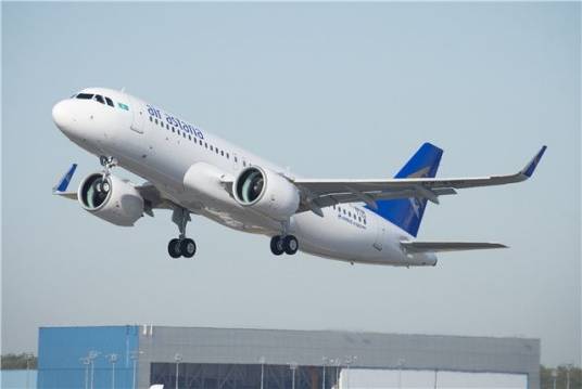 天津空客A320飞机