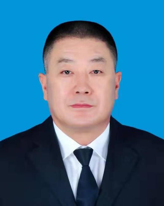 杨国文（吉林省公安厅党委委员、副厅长）