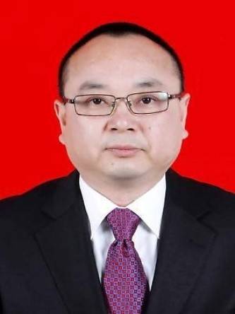 许晓峰（江山市供电公司副总经理、总工程师）