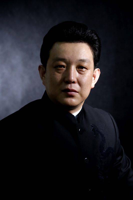 张和（中国书法家协会会员）