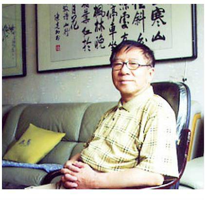陈建功（深圳现代书画家协会会长）