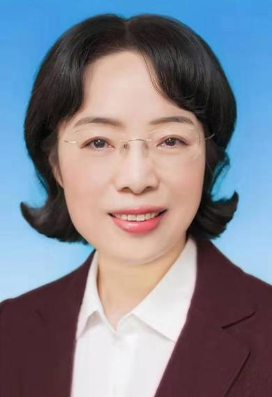 潘毅琴
