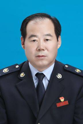 黄俊华（国家税务总局西宁市税务局纪检组组长）