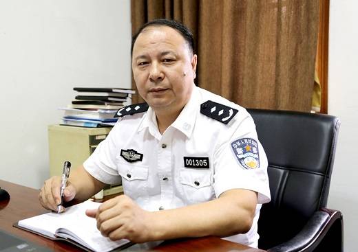 高军（湖南警察学院党委委员，副院长）