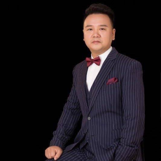 周文斌（江苏省掼蛋运动协会副会长）