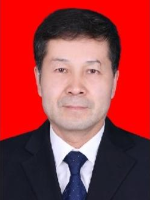 侯强（甘肃省嘉峪关市人大常委会党组成员、副主任）