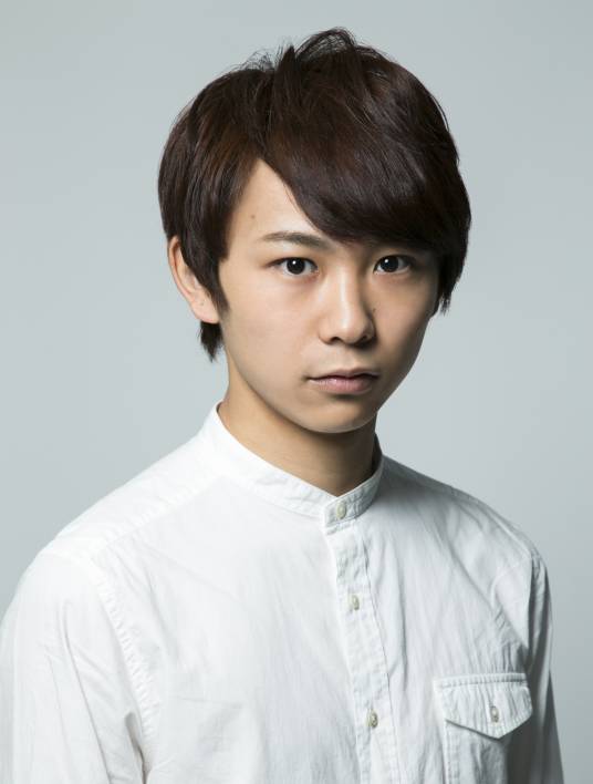 须贺健太