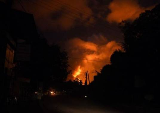 6·5斯里兰卡军火库爆炸事故