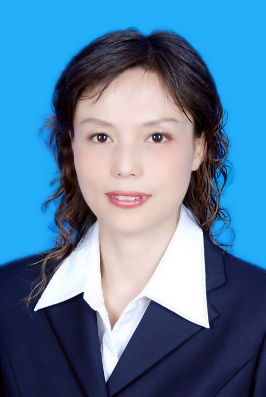 张雯（贵州民族学院法学院教授）