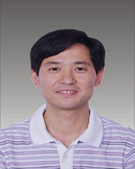 孙大伟（四川省郫县政府办公室党组成员、副主任）