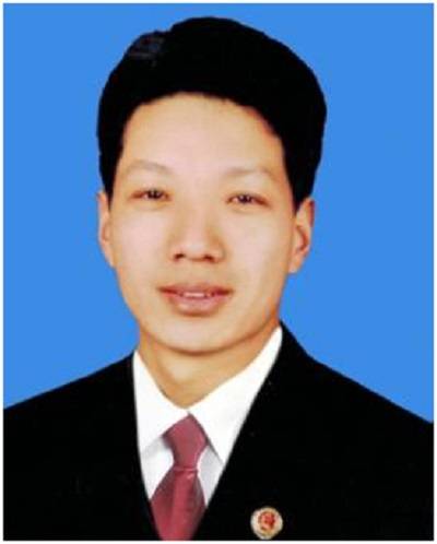 邵利明（安徽省亳州市人民检察院党组成员、副检察长）