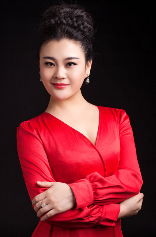 许海霞（中国内地青年女歌唱家）