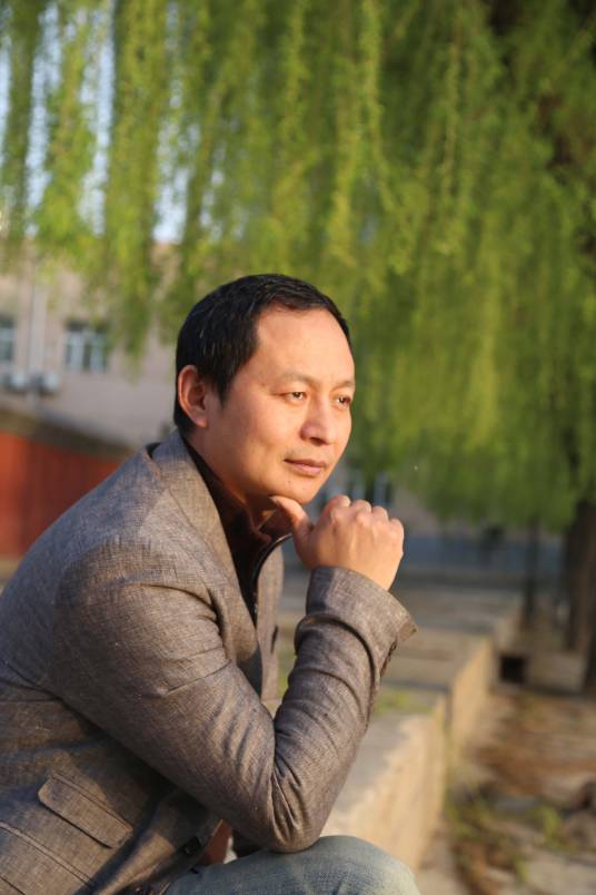 李明（书法家、中国国家画院研究员、中国书法家协会楷书专业委员会委员）