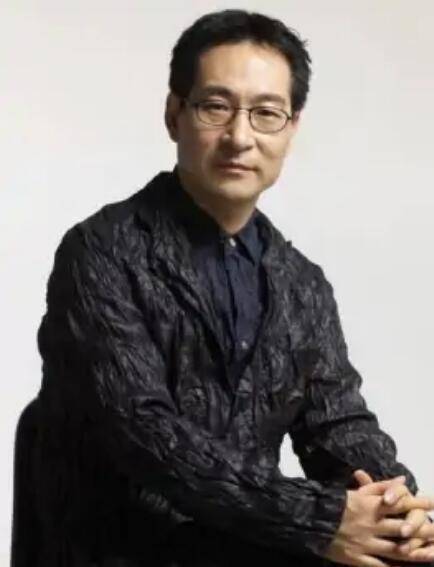 姚戈（北京东方宾利文化传媒有限公司创始人）