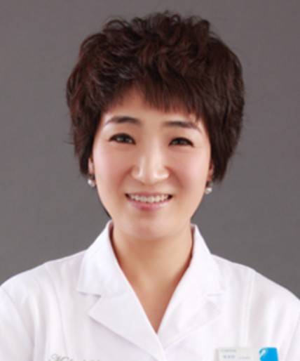 李美玲（青岛伊美尔整形医院美容专家）