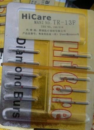 牙医使用设备