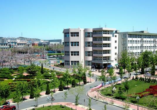 东北财经大学经济学院