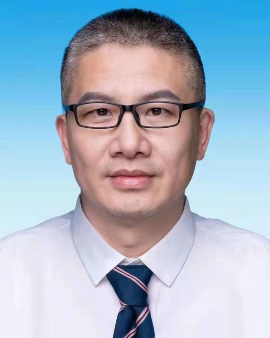 吕方（厦门市湖里区人民政府副区长）