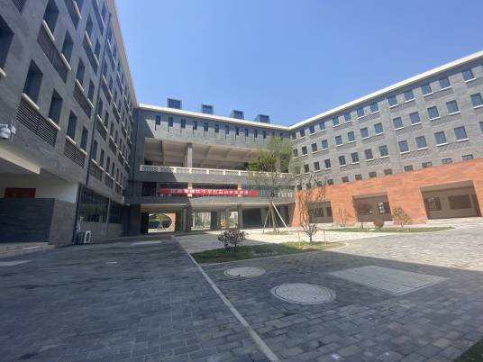 江苏省镇江中学附属初中