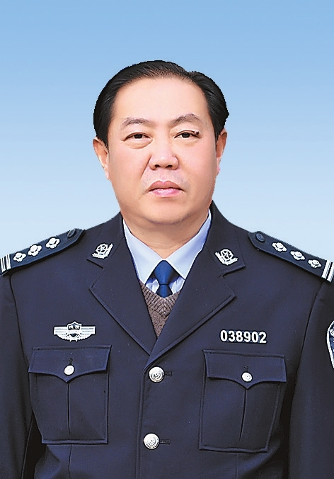 师永峰