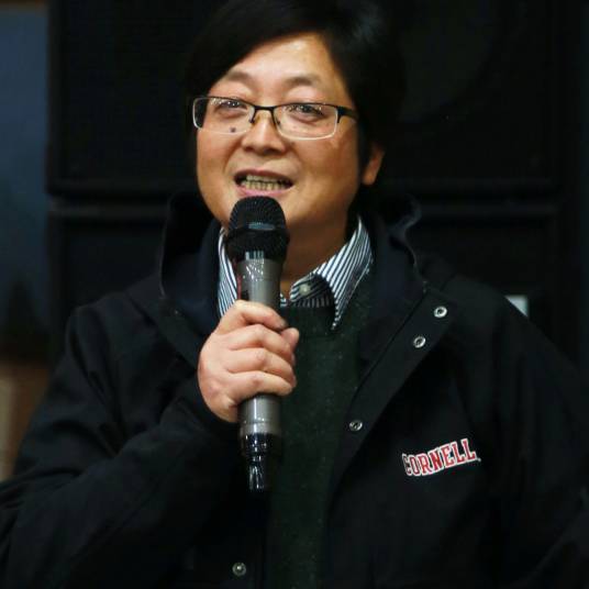 胡雪梅（华东师范大学法学院教授、博士生导师）