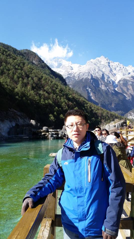 李辰（中国山东籍艺术家）