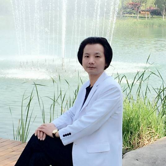 马万里（青年书画家）