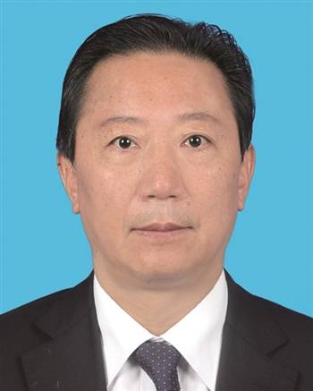 胡震（贵州省安顺市政协原副主席）
