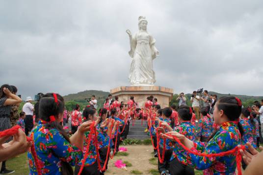 西和乞巧节（赵逵夫主编书籍）