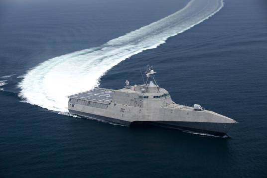 LCS-2独立号濒海战斗舰