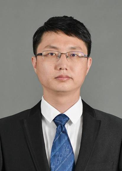 吕健（吉林大学新型电池物理与技术教育部重点实验室教授）