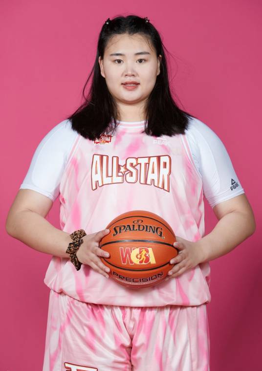 刘禹彤（中国女子篮球运动员）